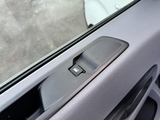 2021 Peugeot Expert L1 1400 2.0 Bluehdi 120 Professional Van EURO 6 (NU21TGN) Image 38