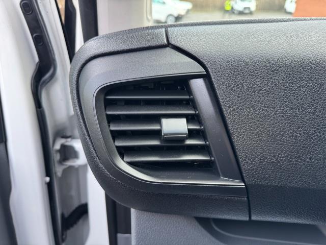 2021 Peugeot Expert L1 1400 2.0 Bluehdi 120 Professional Van EURO 6 (NU21TGN) Image 41