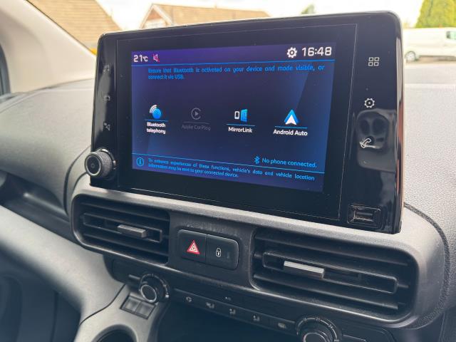 2021 Peugeot Partner 1000 1.5 Bluehdi 100 Professional Van EURO 6 (NU21TLF) Image 24