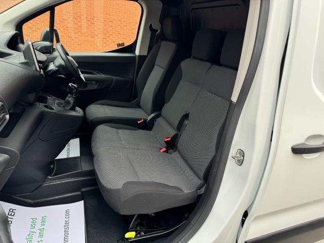 2021 Peugeot Partner 1000 1.5 Bluehdi 100 Professional Van EURO 6 (NU21TLF) Image 31