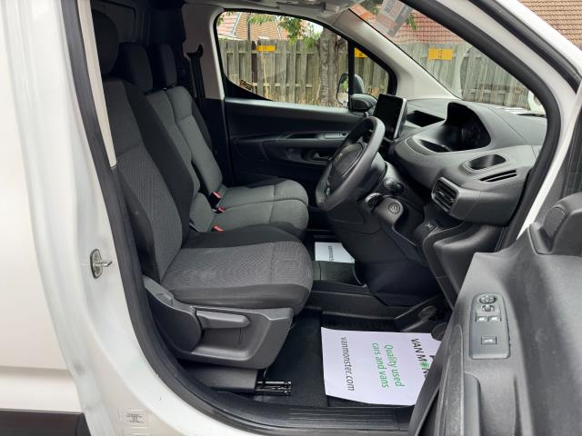 2021 Peugeot Partner 1000 1.5 Bluehdi 100 Professional Van EURO 6 (NU21TLF) Image 15