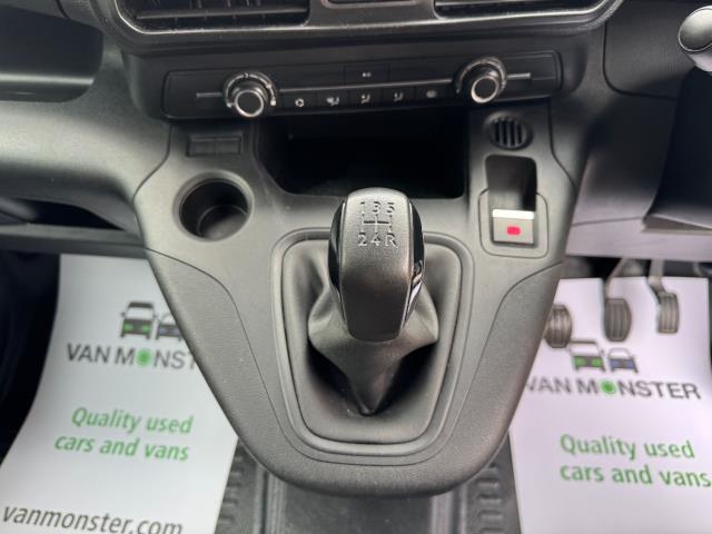 2021 Peugeot Partner 1000 1.5 Bluehdi 100 Professional Van EURO 6 (NU21TLF) Image 26