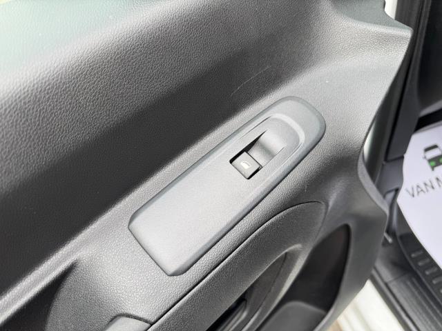 2021 Peugeot Partner 1000 1.5 Bluehdi 100 Professional Van EURO 6 (NU21TLF) Image 35