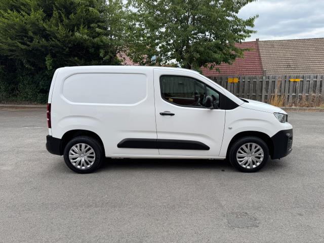 2021 Peugeot Partner 1000 1.5 Bluehdi 100 Professional Van EURO 6 (NU21TLF) Image 10