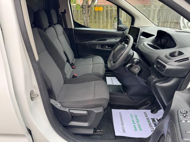 2021 Peugeot Partner 950 1.5 Bluehdi 100 Professional LONG Van (NU21TLX) Image 15