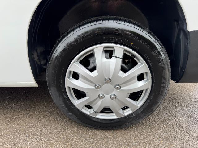 2021 Peugeot Partner 950 1.5 Bluehdi 100 Professional LONG Van (NU21TLX) Image 47
