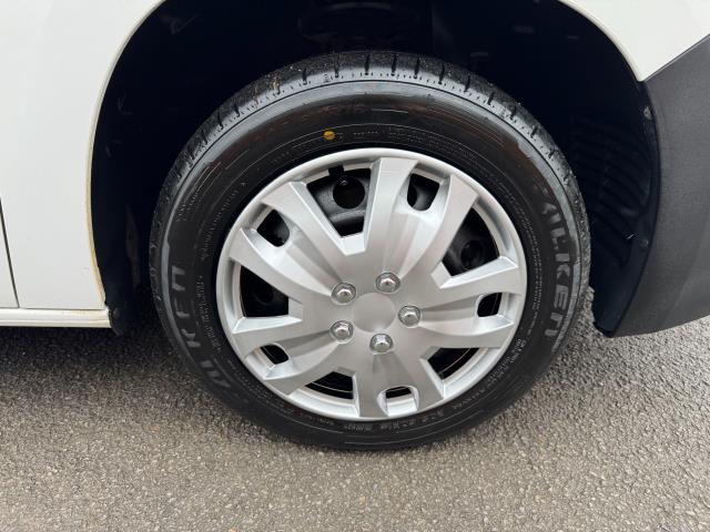2021 Peugeot Partner 950 1.5 Bluehdi 100 Professional LONG Van (NU21TLX) Image 45