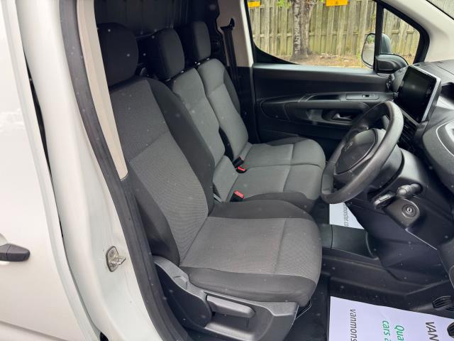 2021 Peugeot Partner 950 1.5 Bluehdi 100 Professional LONG Van (NU21TLX) Image 16