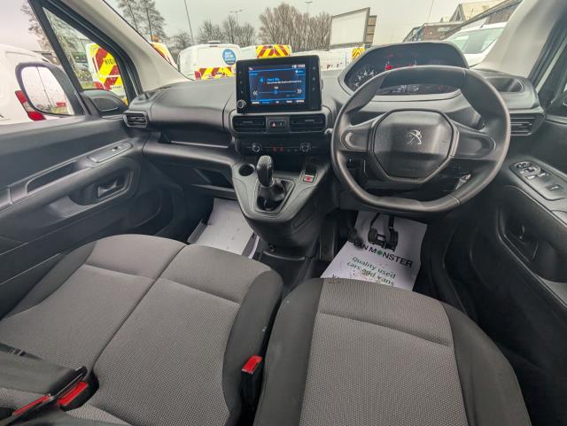 2021 Peugeot Partner 950 1.5 Bluehdi 100 Professional Van (NU21TXG) Image 18