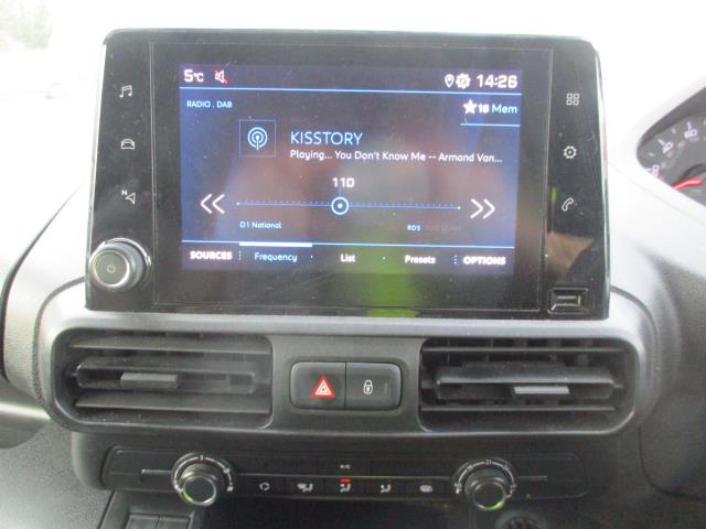 2021 Peugeot Partner 950 1.5 Bluehdi 100 Professional Van (NU21TXN) Image 21