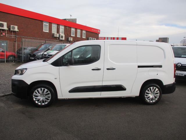 2021 Peugeot Partner 950 1.5 Bluehdi 100 Professional Van (NU21TXN) Image 8