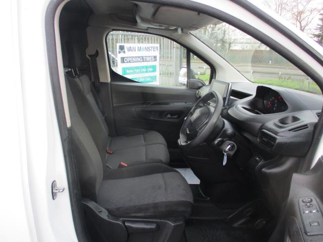 2021 Peugeot Partner 950 1.5 Bluehdi 100 Professional Van (NU21TXN) Image 12