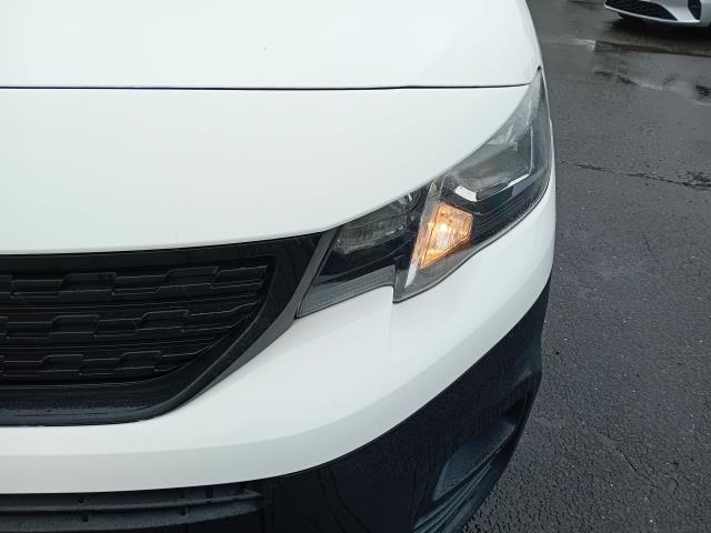 2021 Peugeot Partner L2 950 1.5BLUE HDI 100PS PROFESSIONAL EURO 6 (NU21TXO) Image 41