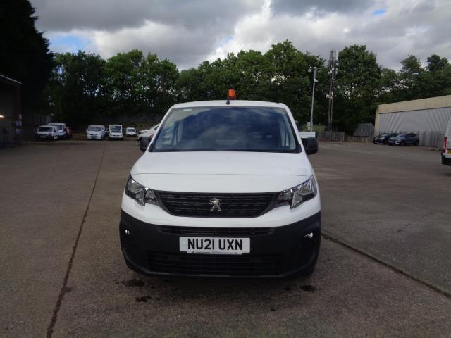 2021 Peugeot Partner 1000 1.5 Bluehdi 100 Professional Van (NU21UXN) Image 9