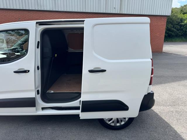 2021 Peugeot Partner 1000 1.5 Bluehdi 100 Professional Van EURO 6 (NU21UXV) Image 42