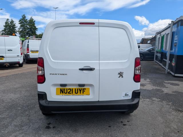 2021 Peugeot Partner 1000 1.5 Bluehdi 100 Professional Van (NU21UYF) Image 9