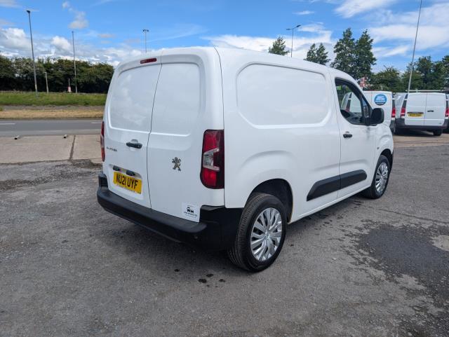 2021 Peugeot Partner 1000 1.5 Bluehdi 100 Professional Van (NU21UYF) Image 12