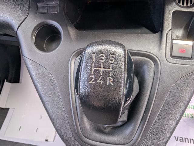 2021 Peugeot Partner 1000 1.5 Bluehdi 100 Professional Van (NU21UYF) Image 26