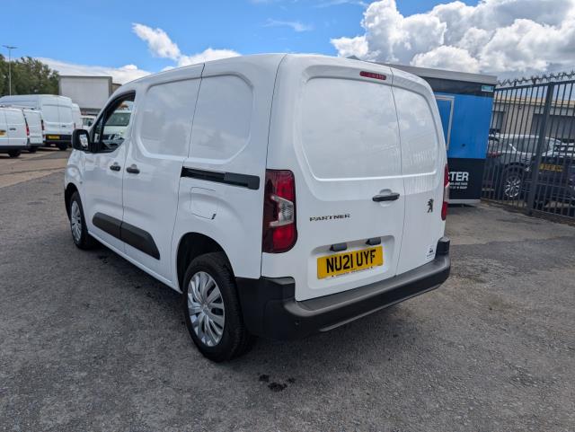 2021 Peugeot Partner 1000 1.5 Bluehdi 100 Professional Van (NU21UYF) Image 8