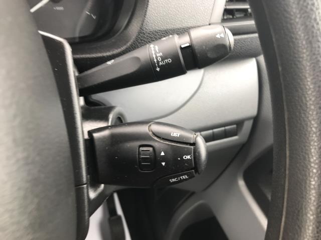 2021 Peugeot Expert 1000 1.5 Bluehdi 100 Professional Van (NU21UZH) Image 30