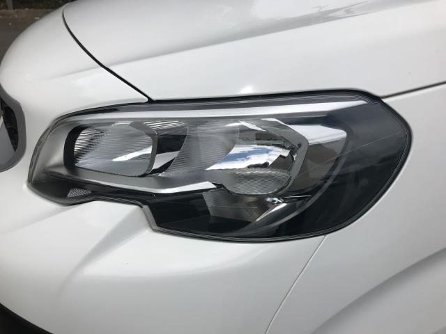 2021 Peugeot Expert 1000 1.5 Bluehdi 100 Professional Van (NU21UZH) Image 15
