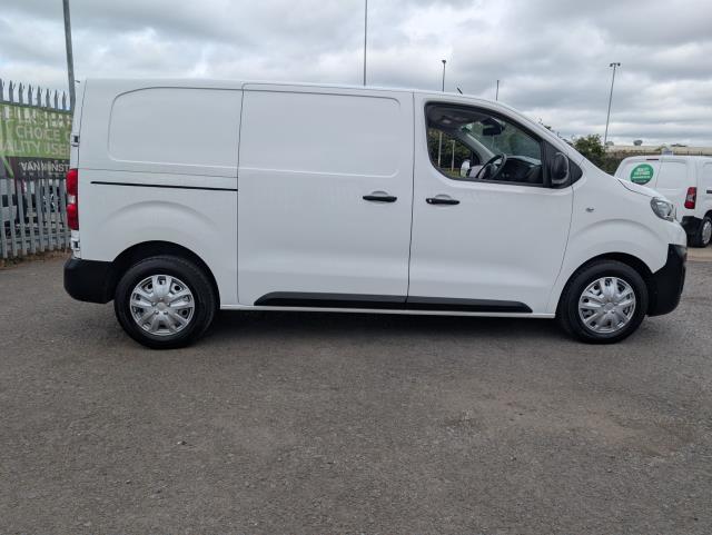 2021 Peugeot Expert 1400 2.0 Bluehdi 120 Professional Van (NU21UZX) Image 15