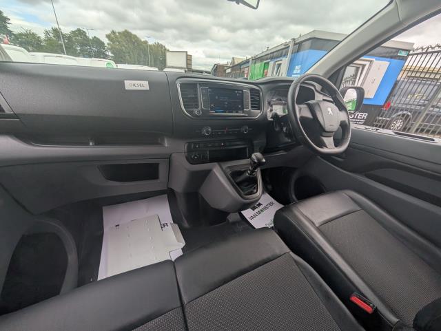 2021 Peugeot Expert 1400 2.0 Bluehdi 120 Professional Van (NU21UZX) Image 20