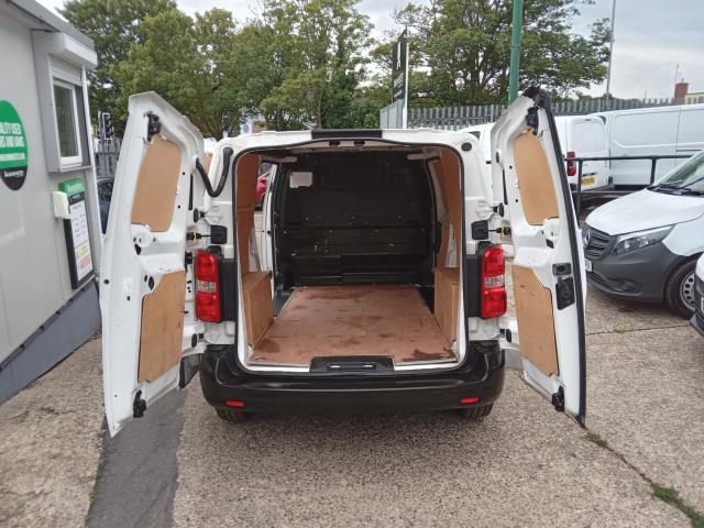 2021 Peugeot Expert 1400 2.0 Bluehdi 120 Professional Van (NU21VSX) Image 19