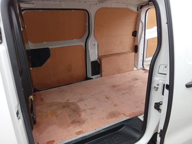2021 Peugeot Expert 1400 2.0 Bluehdi 120 Professional Van (NU21VSX) Image 18