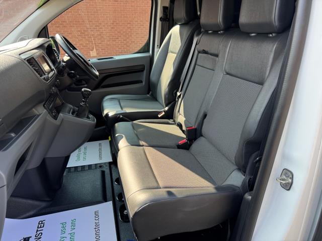 2021 Peugeot Expert 1400 2.0 Bluehdi 120 Professional Van (NU21WRD) Image 33
