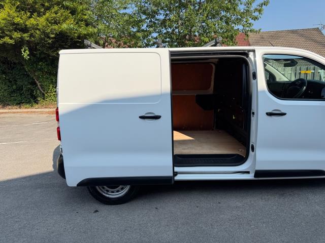 2021 Peugeot Expert 1400 2.0 Bluehdi 120 Professional Van (NU21WRD) Image 46