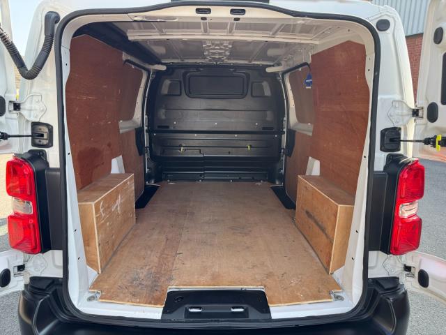 2021 Peugeot Expert 1400 2.0 Bluehdi 120 Professional Van (NU21WRD) Image 48