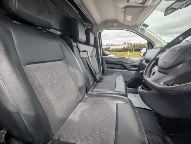 2021 Peugeot Expert 1000 1.5 Bluehdi 100 Professional Van (NU21WWG) Image 18