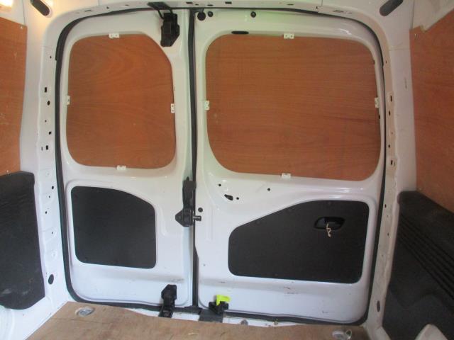 2021 Peugeot Partner 1000 1.5 Bluehdi 100 Professional Van (NU21YVG) Image 27
