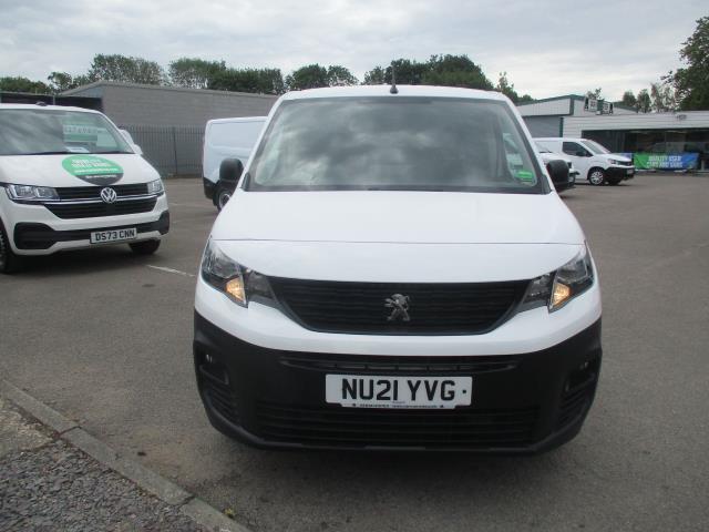 2021 Peugeot Partner 1000 1.5 Bluehdi 100 Professional Van (NU21YVG) Image 11