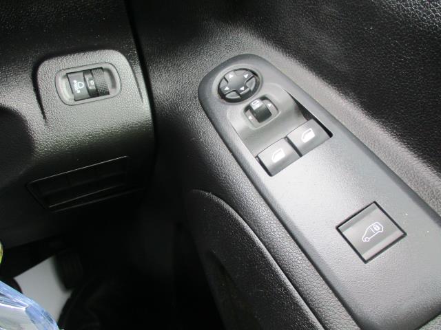 2021 Peugeot Partner 1000 1.5 Bluehdi 100 Professional Van (NU21YVG) Image 16