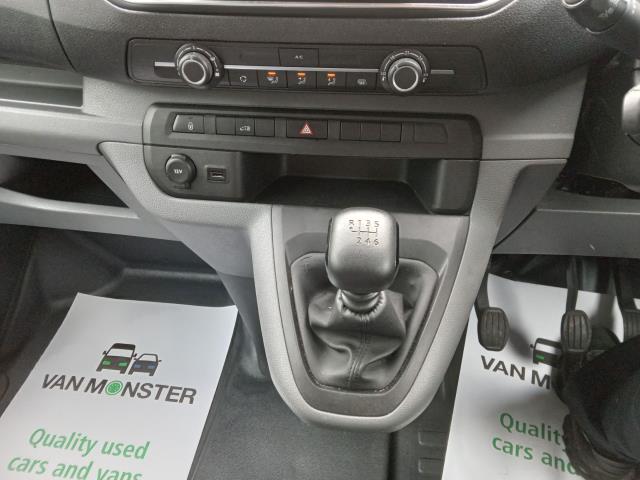 2021 Peugeot Expert 1400 2.0 Bluehdi 120 Professional Van (NU21YWE) Image 29