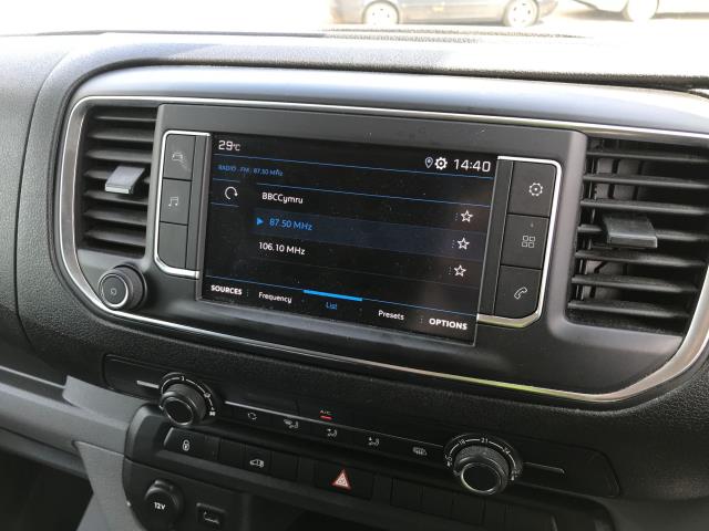 2021 Peugeot Expert 1400 2.0BLUE HDI 120PS PROFESSIONAL EURO 6 (NU21YXA) Image 13