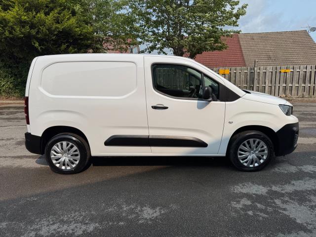 2021 Peugeot Partner 1000 1.5 Bluehdi 100 Professional Van Euro 6 (NU21YZV) Image 10