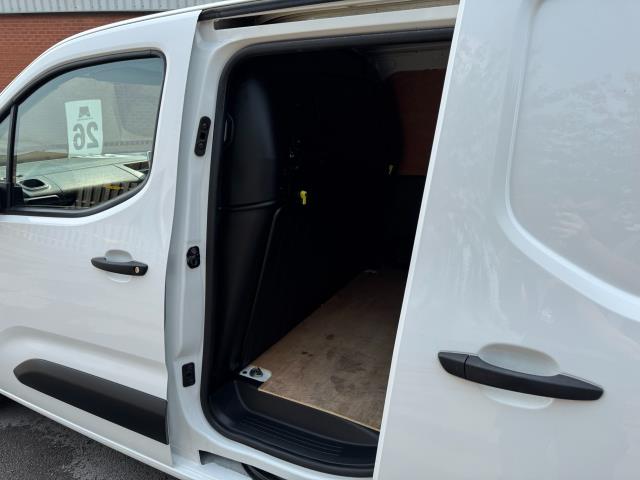 2021 Peugeot Partner 1000 1.5 Bluehdi 100 Professional Van Euro 6 (NU21YZV) Image 39