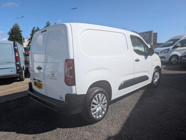 2021 Peugeot Partner 1000 1.5 Bluehdi 100 Professional Van (NU21ZBG) Image 12