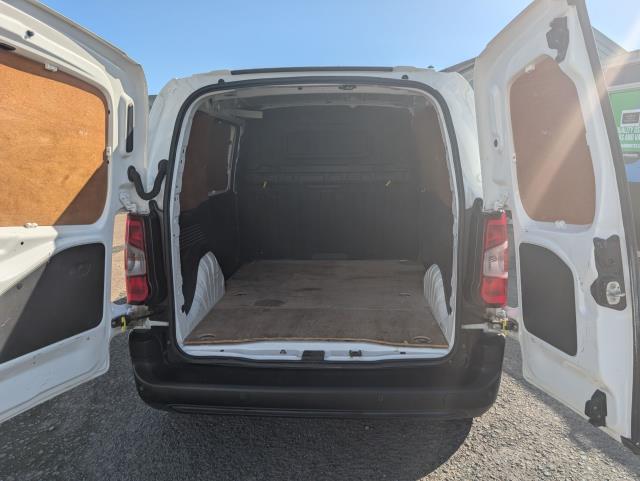 2021 Peugeot Partner 1000 1.5 Bluehdi 100 Professional Van (NU21ZBG) Image 10