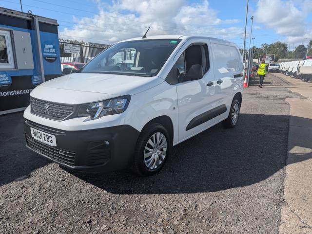2021 Peugeot Partner 1000 1.5 Bluehdi 100 Professional Van (NU21ZBG) Image 4