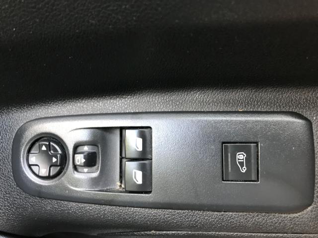 2021 Peugeot Partner 1000 1.5 Bluehdi 100 Professional Van (NU21ZBW) Image 27