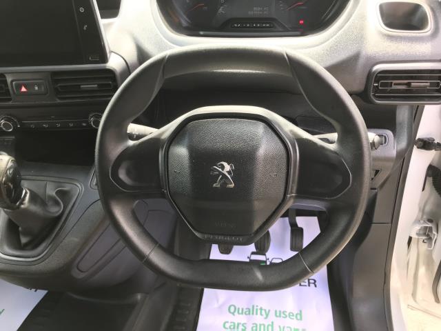 2021 Peugeot Partner 1000 1.5 Bluehdi 100 Professional Van (NU21ZBW) Image 20