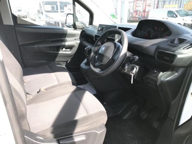 2021 Peugeot Partner 1000 1.5 Bluehdi 100 Grip Van (NU21ZBZ) Image 21