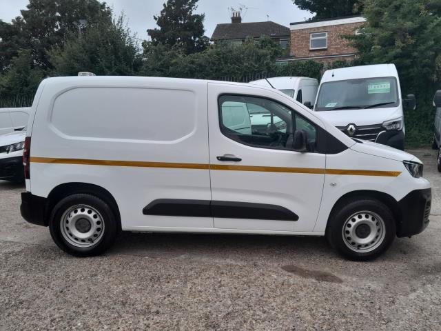 2021 Peugeot Partner 1000 1.5 Bluehdi 100 Grip Van (NU21ZCL) Image 8