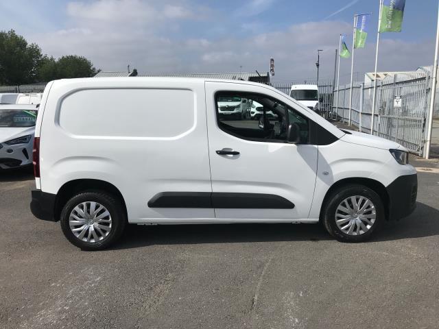 2021 Peugeot Partner L1 1000 1.5BLUE HDI 100PS PROFESSIONAL EURO 6 (NU21ZCV) Image 6