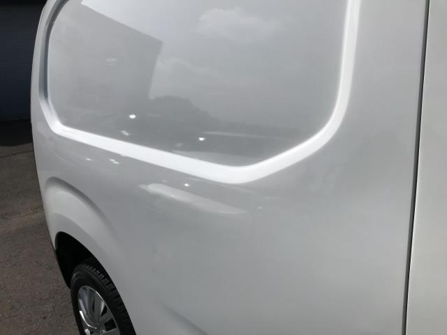2021 Peugeot Partner L1 1000 1.5BLUE HDI 100PS PROFESSIONAL EURO 6 (NU21ZCV) Image 8