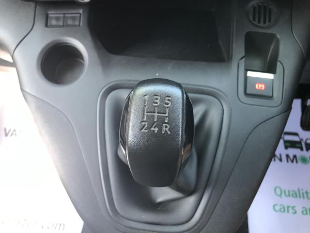 2021 Peugeot Partner 1000 1.5 Bluehdi 100 Professional Van (NU21ZDX) Image 25